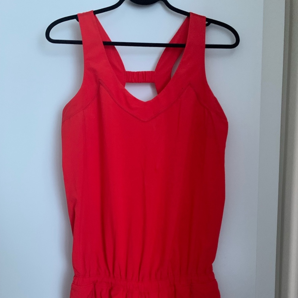 Lululemon Speedy Run Onesie - Coral Red Size 6 - Picture 1 of 4